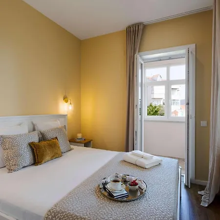 Sunny Flat With Private Terrace & Bbq By Hostwise
