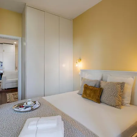 Apartman Sunny Flat With Private Terrace & Bbq By Hostwise Porto