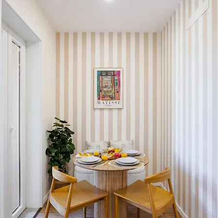 Sunny Flat With Private Terrace & Bbq By Hostwise Appartement
